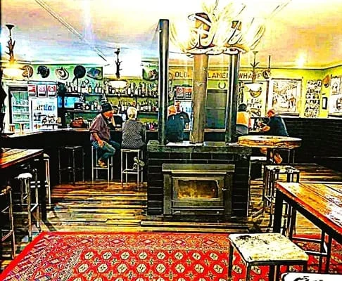 Tattersalls Hotel, Moulamein (freehold), photograph 2 of 8