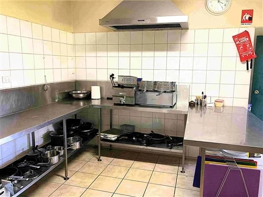Wallaroo Hotel, Coolatai, photograph 5 of 8