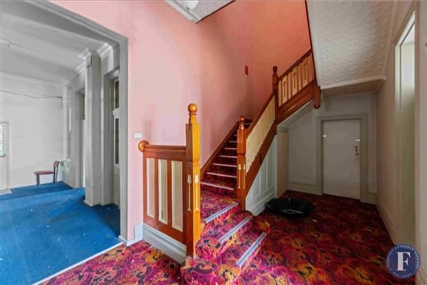 Grand Hotel, Harden, photograph 5 of 8