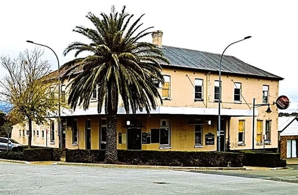Grand Hotel, Harden, photograph 1 of 8