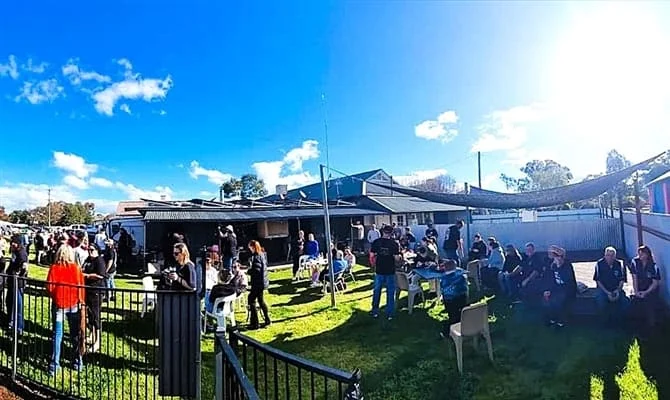 Uranquinty Hotel, photograph 8 of 8