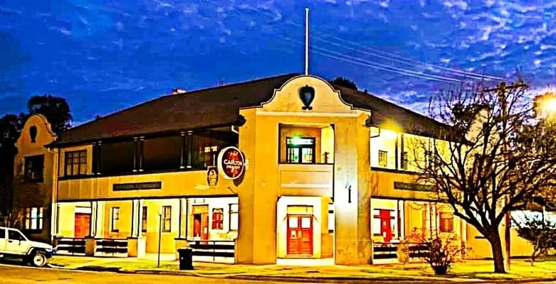 Tattersalls Hotel, Moulamein (leasehold), photograph 1 of 8